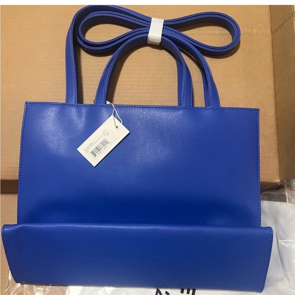 Telfar Medium Painter’s Tape Shopping Bag -Sold Out - Picture 5 of 7